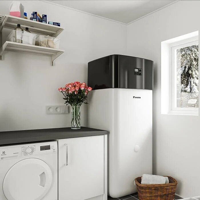 Daikin Altherma 3 R oras-vanduo šilumos siurblys su integruota 300 l talpa EBSX16P30D komplekte ERLA14DW1 galia 13.38 kW 5